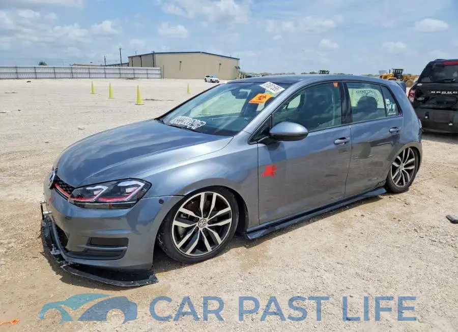 3VW217AUXHM015658# 1