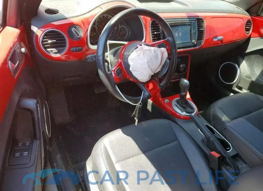3VW5DAAT9JM505569# 8