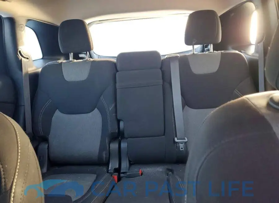 1C4PJMAS5HD218152# 10