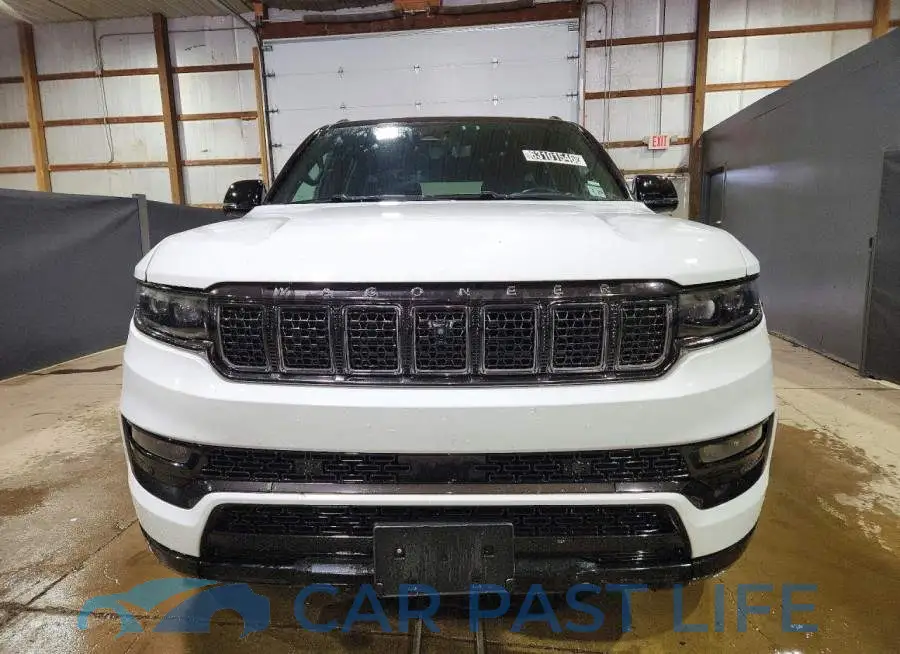 1C4SJSFP8RS111564# 5