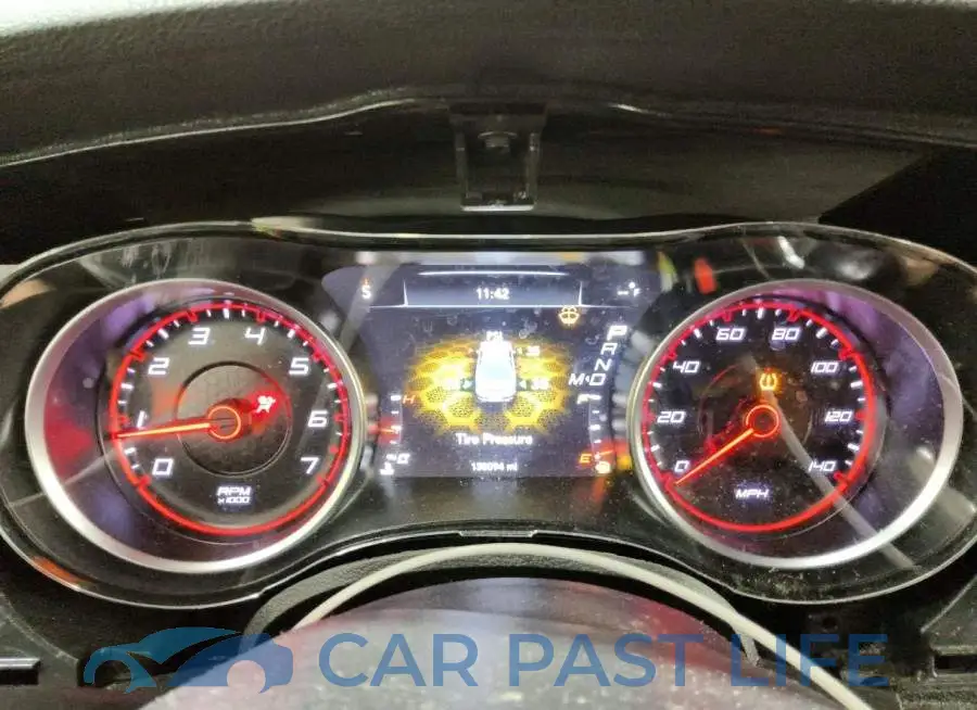 2C3CDXHG6KH566887# 9