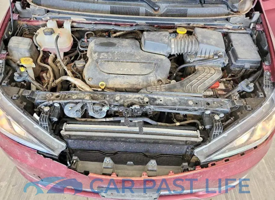 2C4RC1FG5JR113331# 12
