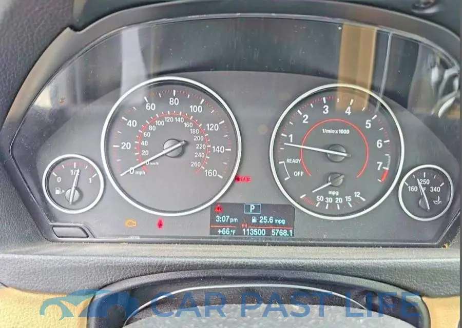 WBA4R9C37HK878944# 8