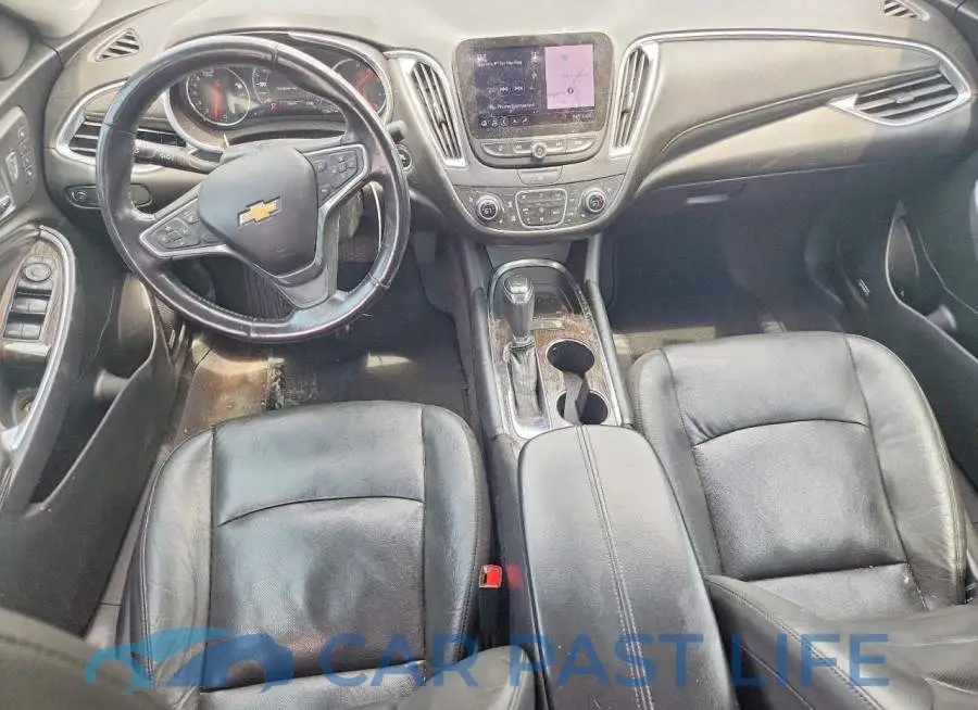 1G1ZE5SX3LF019992# 8