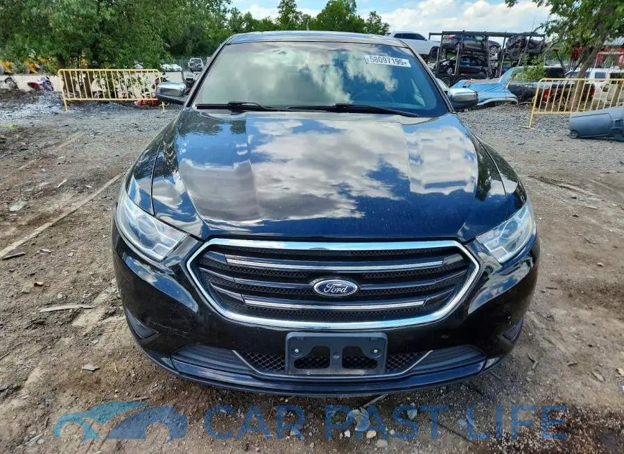 1FAHP2F88KG114559# 5