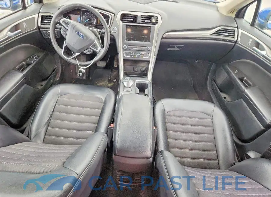 3FA6P0HD4HR214682# 8