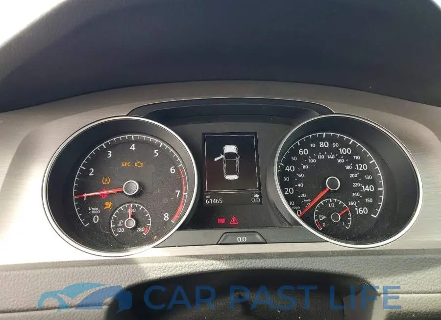 3VW117AU2HM074618# 9