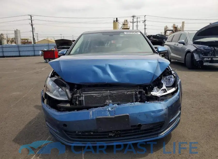 3VW117AU2HM074618# 5