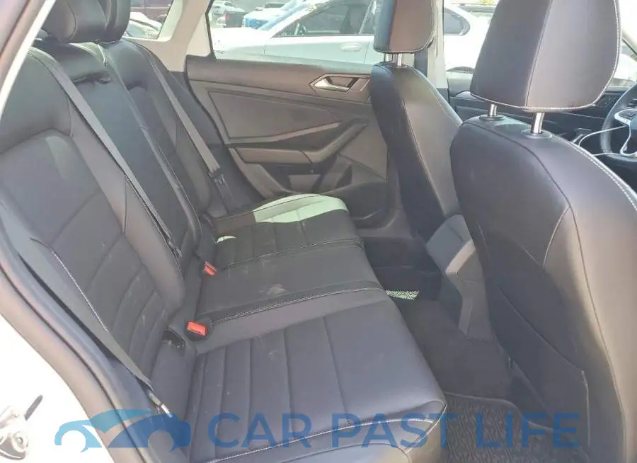 3VW7M7BU4PM038539# 10