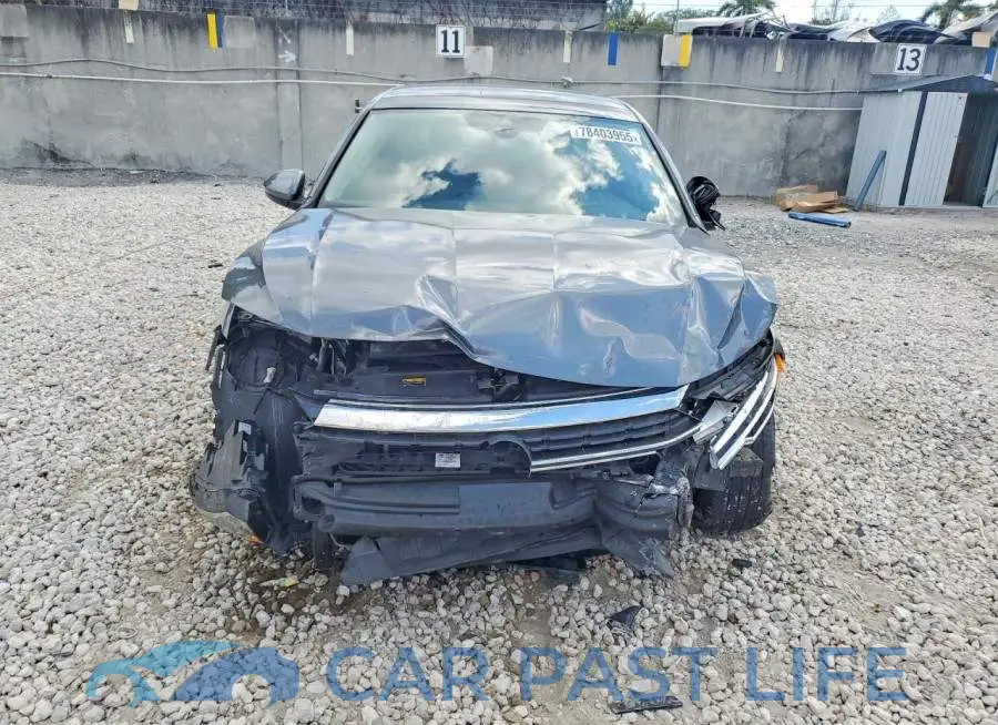 3VW7M7BU7PM004305# 5