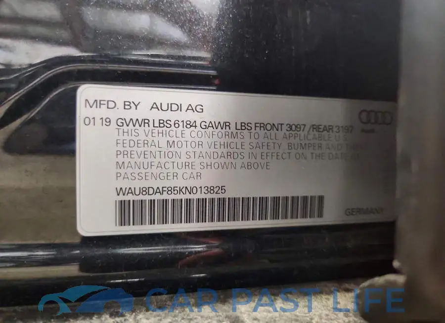 WAU8DAF85KN013825# 12