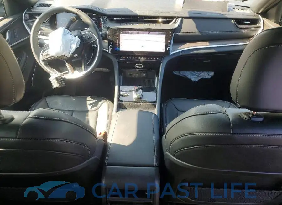 1C4RJHBR8TC260860# 8