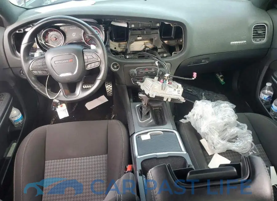 2C3CDXCT8MH605910# 8