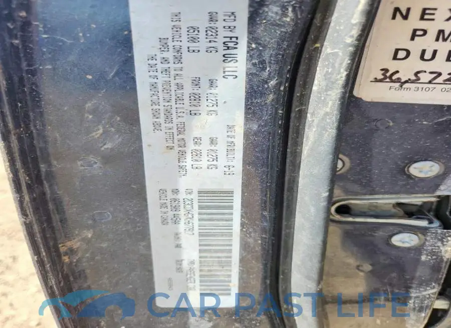 2C3CDXHG7KH677917# 12