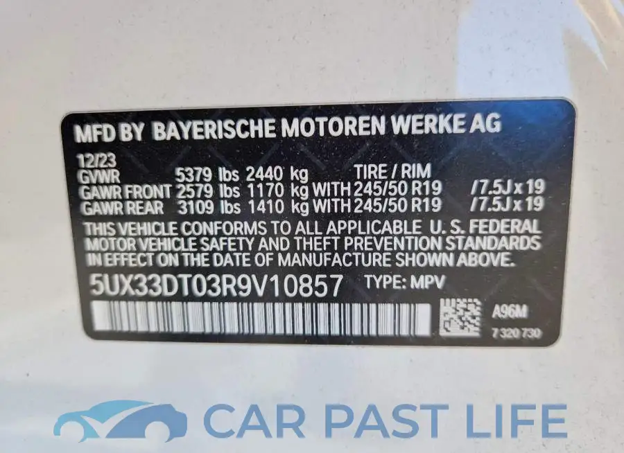 5UX33DT03R9V10857# 12