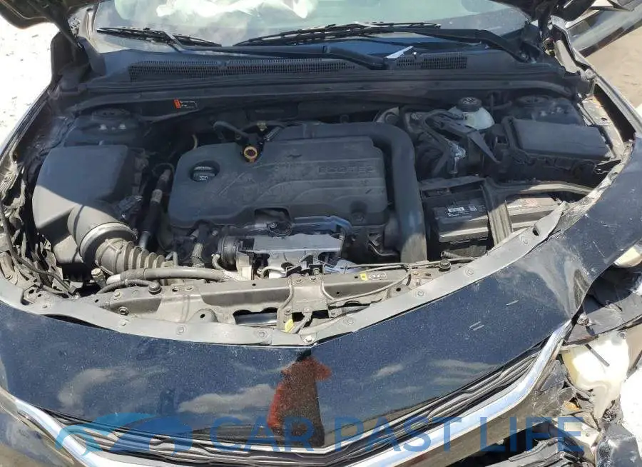 1G1ZB5ST7JF200239# 11