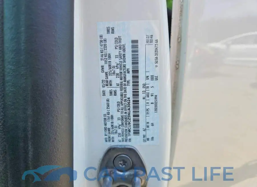 1FMCU9CZ5NUA30624# 13