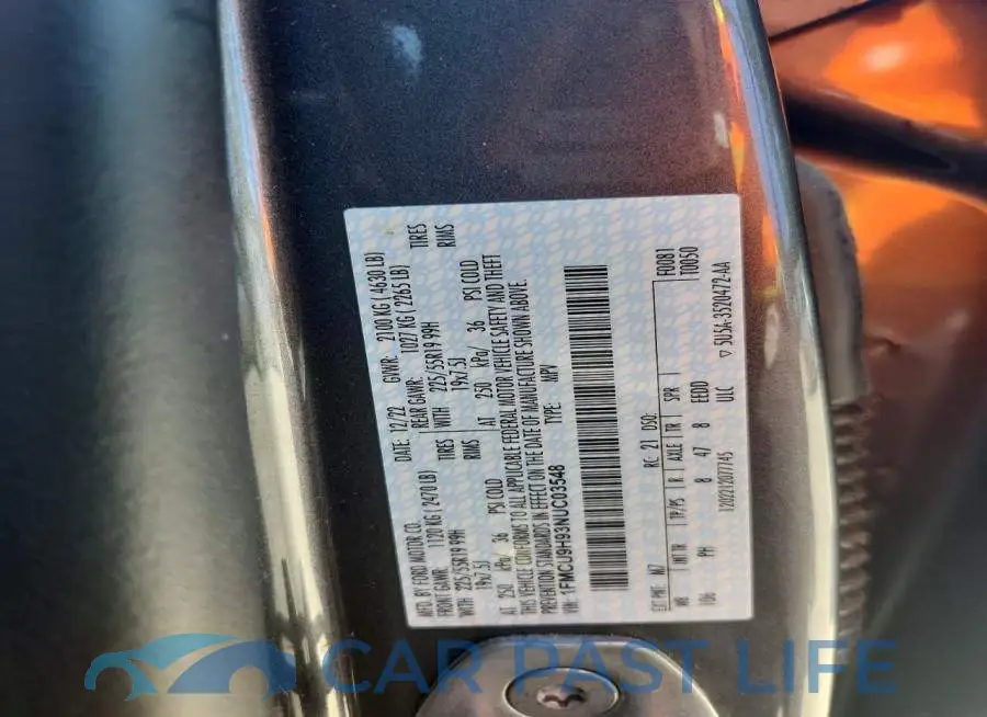 1FMCU9H93NUC03548# 12