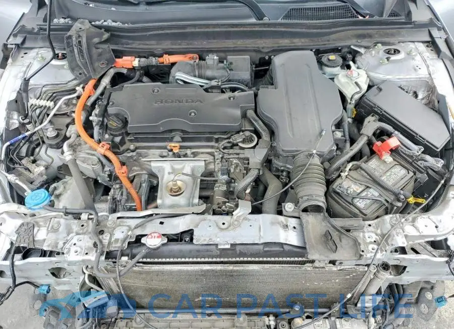 1HGCV3F16MA018682# 11