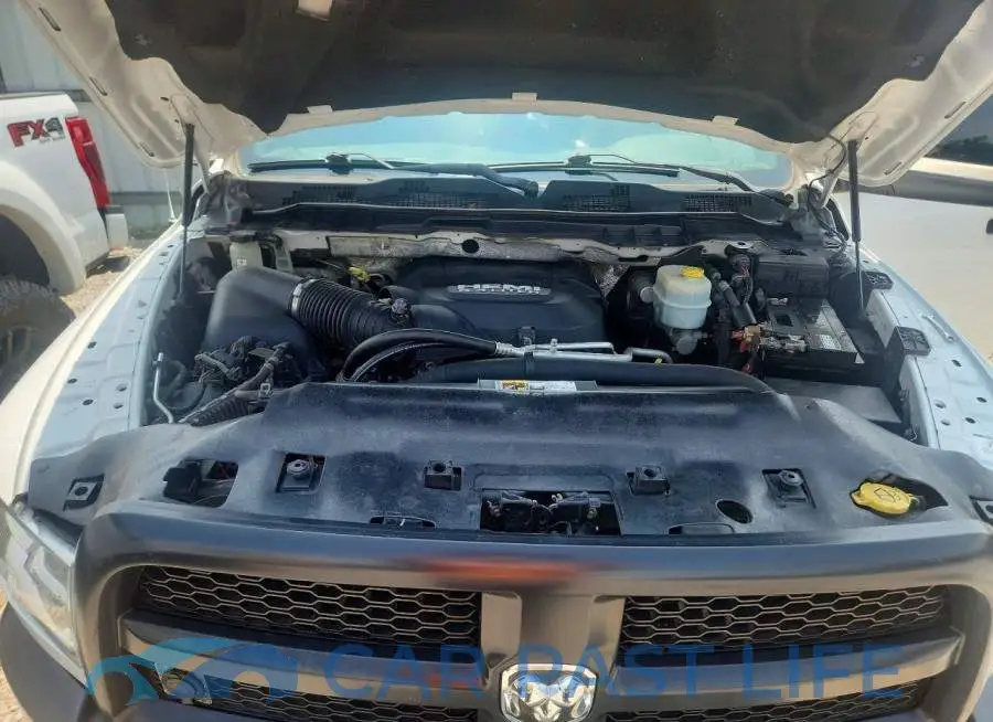 3C63R3CJ9HG762301# 11