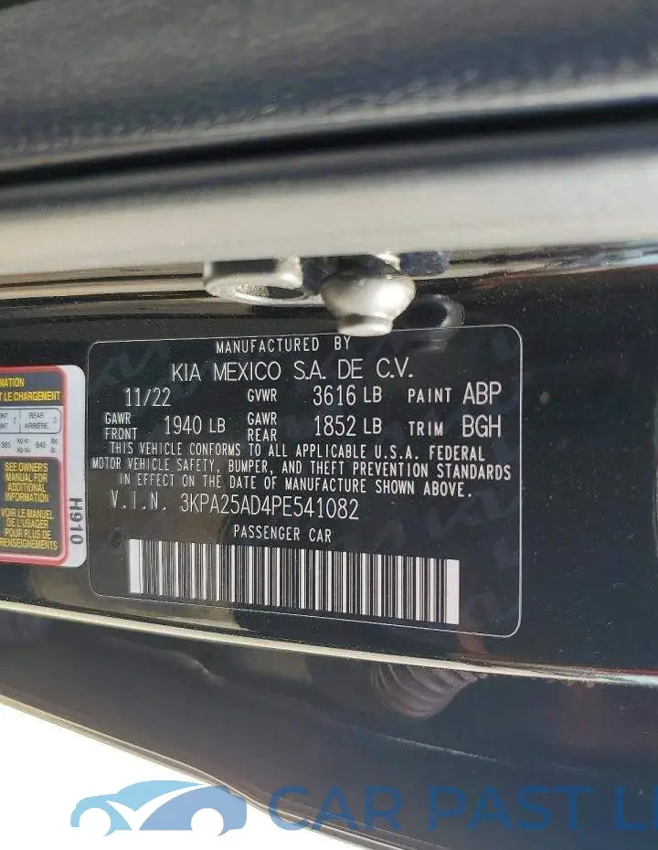 3KPA25AD4PE541082# 12