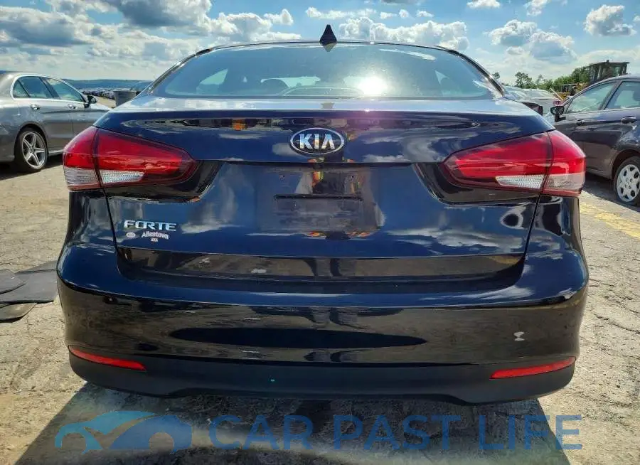 3KPFL4A75JE190827# 6
