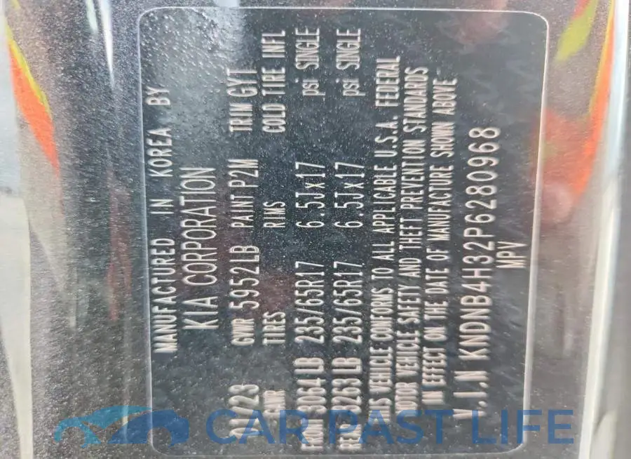 KNDNB4H32P6280968# 14