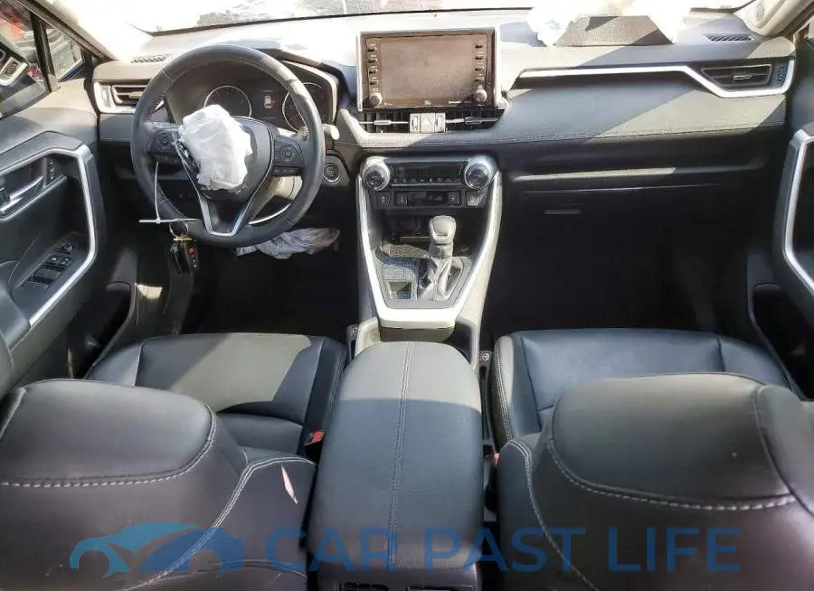 2T3A1RFV6LC131945# 8