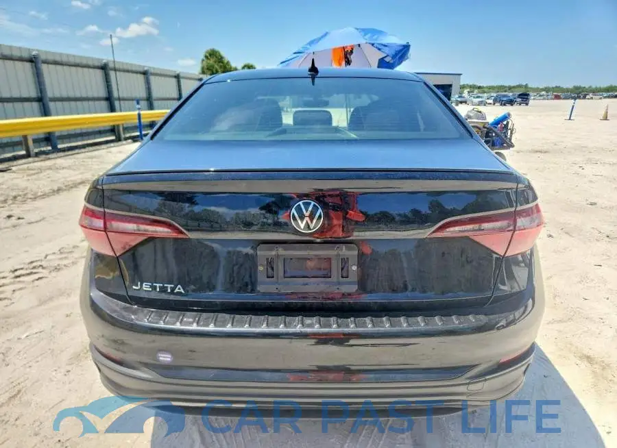 3VW5M7BU8PM045176# 6