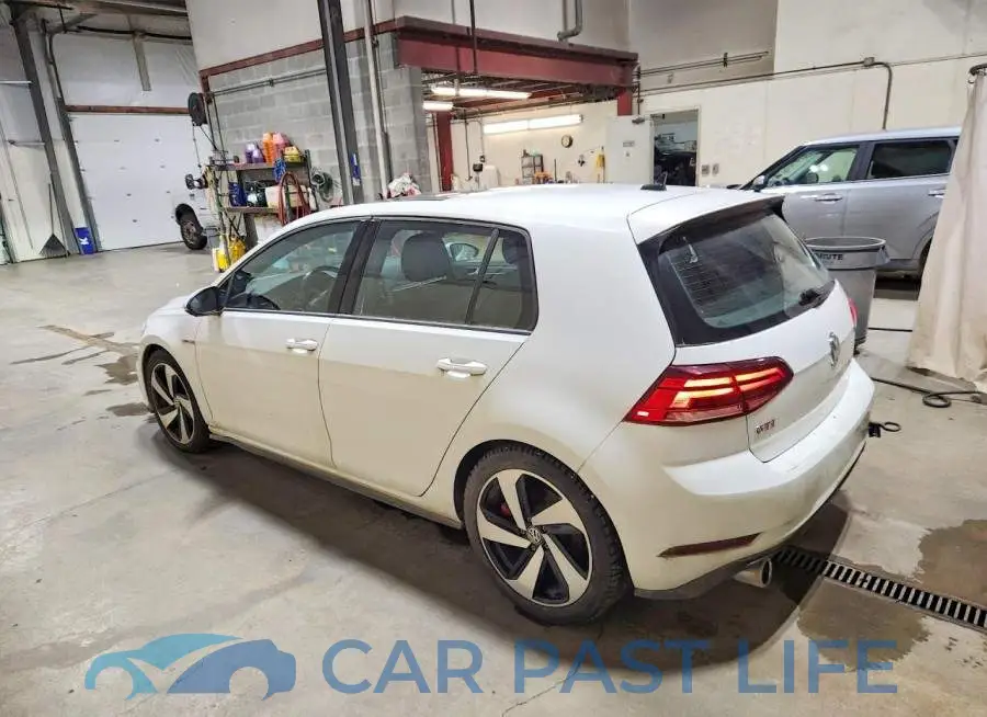 3VW5T7AU0KM029826# 2