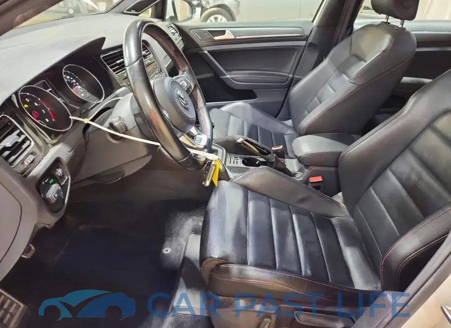 3VW5T7AU0KM029826# 7