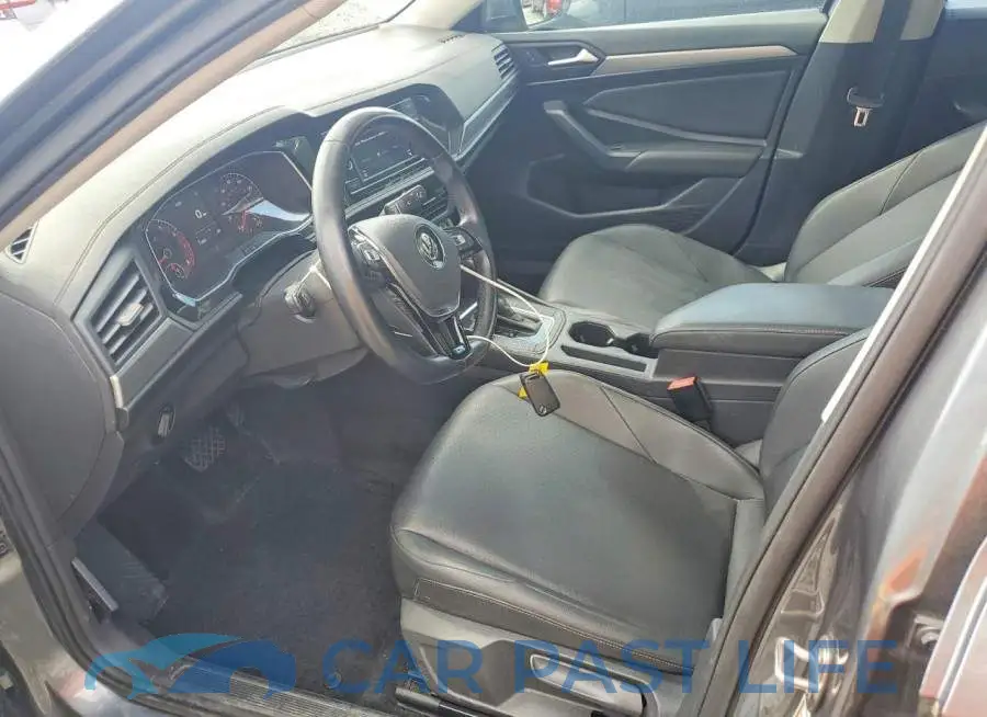 3VWCB7BU2KM232628# 7