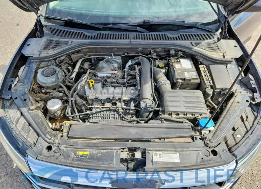 3VWE57BU1KM102498# 11