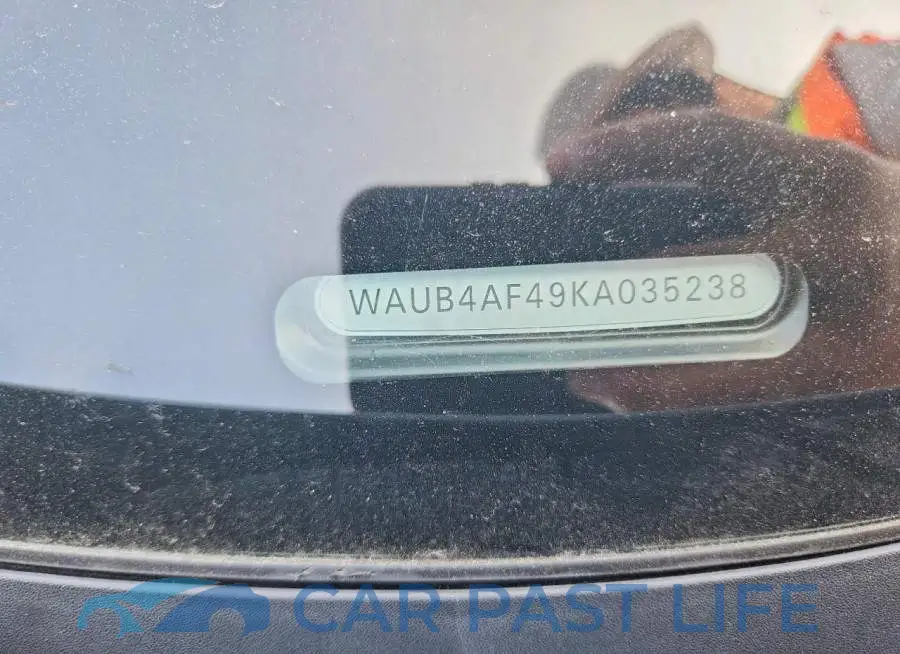WAUB4AF49KA035238# 12