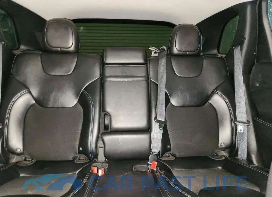 1C4PJLLX0KD170831# 10