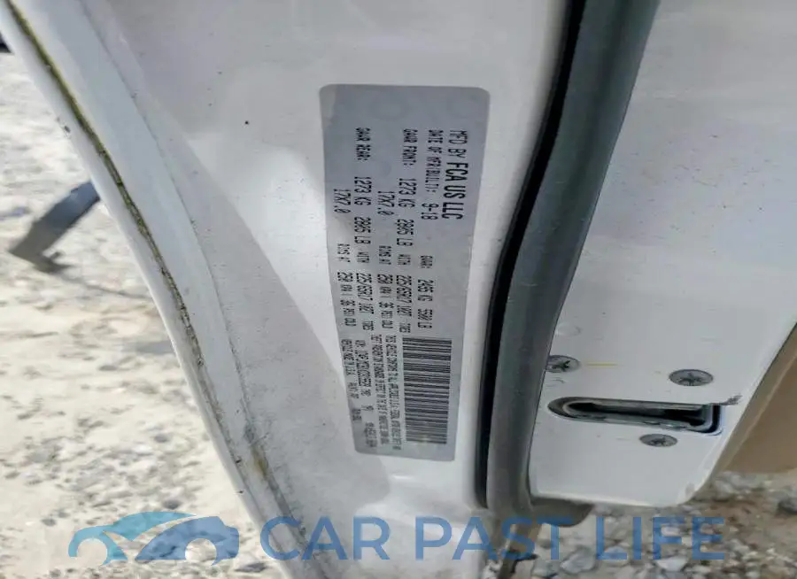 1C4PJMCB1KD315529# 12
