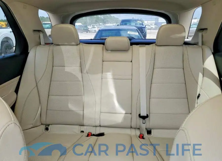 4JGFB4JB8MA495197# 10