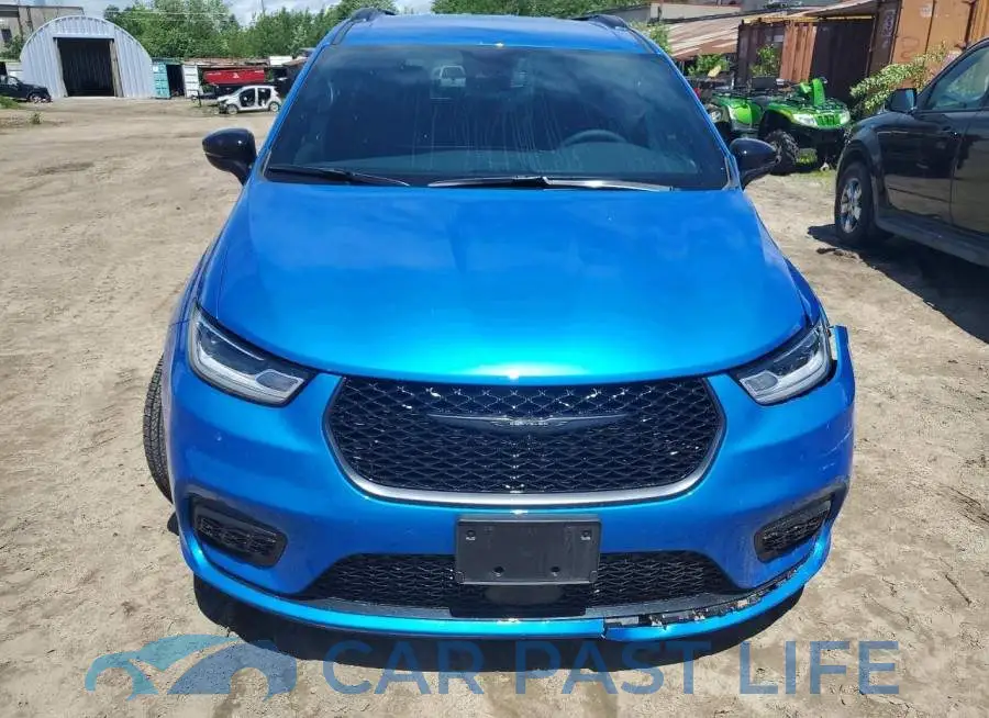 2C4RC3BG7TR223155# 5