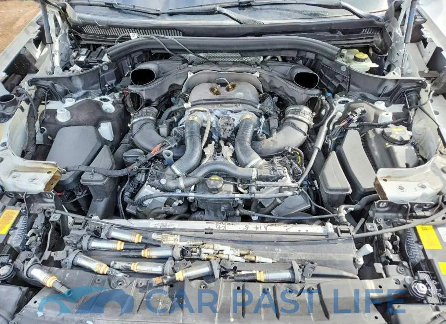5UXCX4C54KLB40174# 12