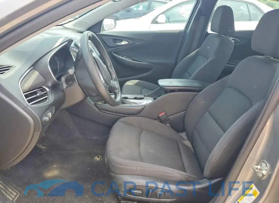 1G1ZD5STXJF102865# 7
