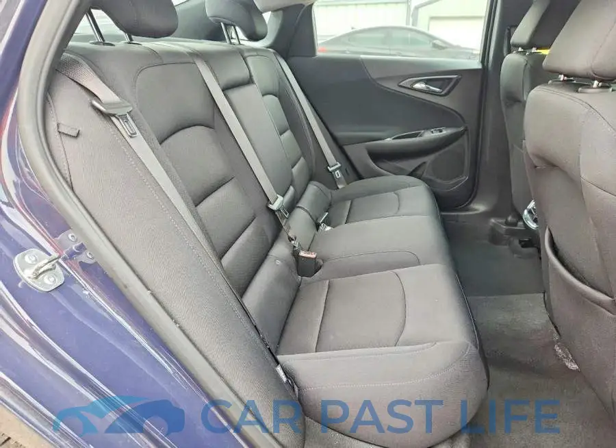 1G1ZD5STXSF144311# 10