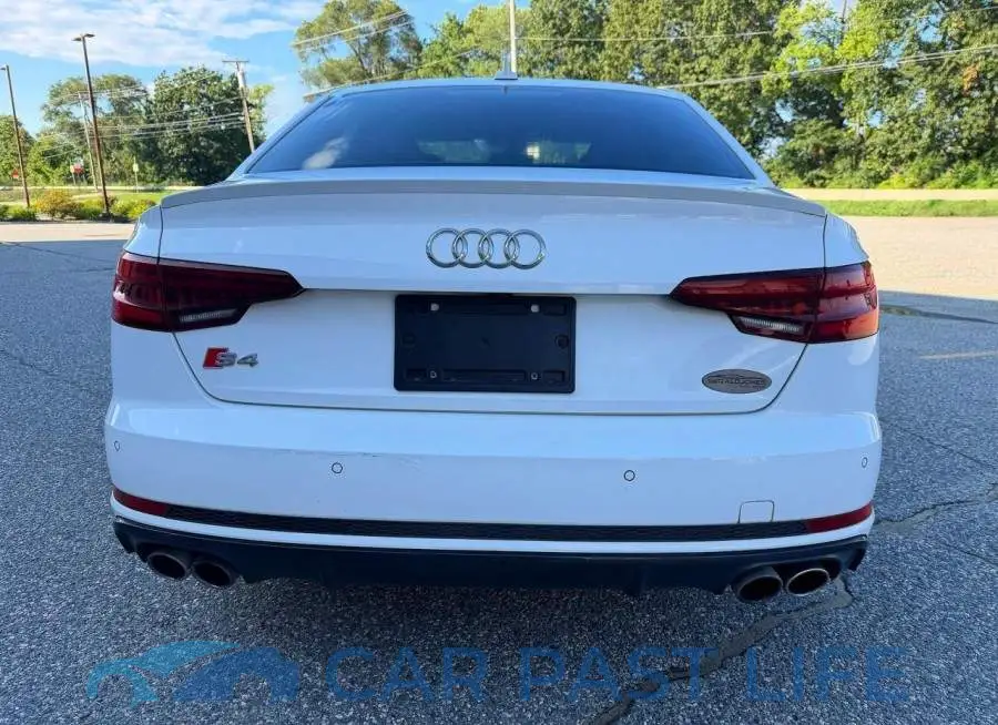 WAUC4AF41KA053138# 14