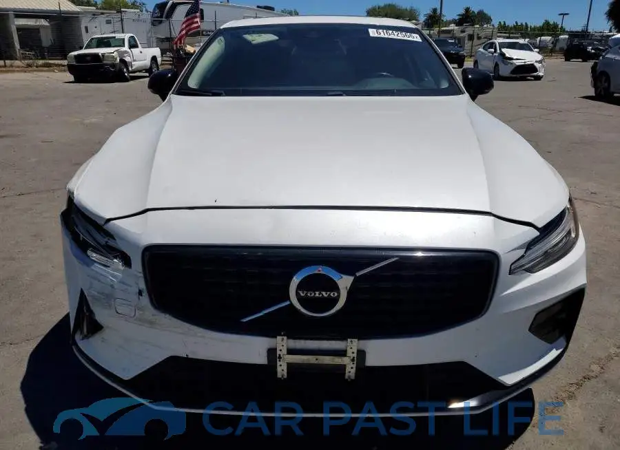 7JR102TZ6MG118496# 5