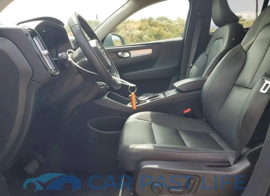 YV4162UK7M2466882# 7