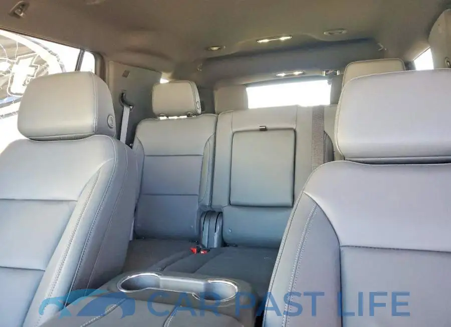 1GNS6PKD2TR302848# 10