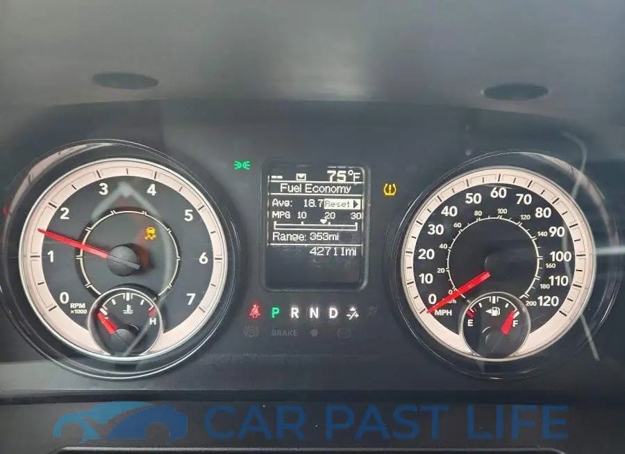 1C6RR6GG1RS155975# 9