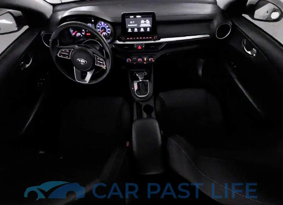 3KPF24AD6ME316061# 8