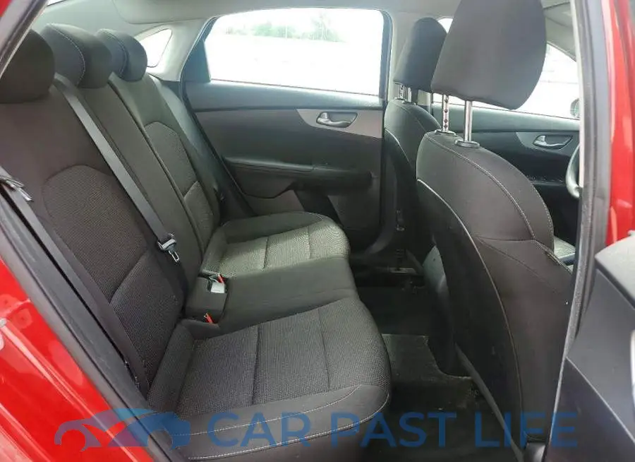3KPF24AD9ME410080# 10