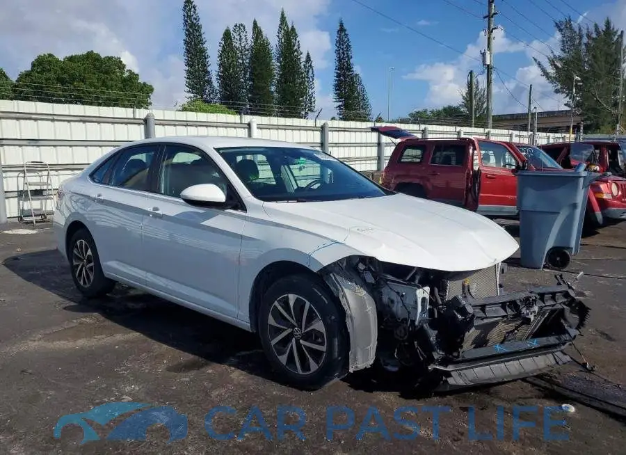 3VW5M7BU9PM036146# 4