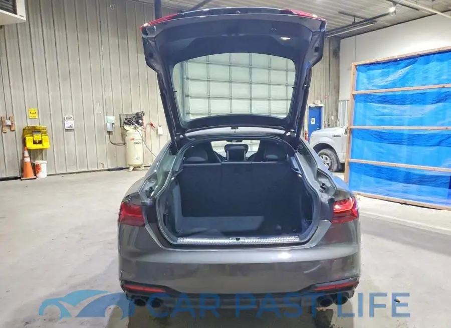 WAUC4CF58RA027442# 6